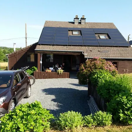 Semesterbostad Aux 4 Bouillon